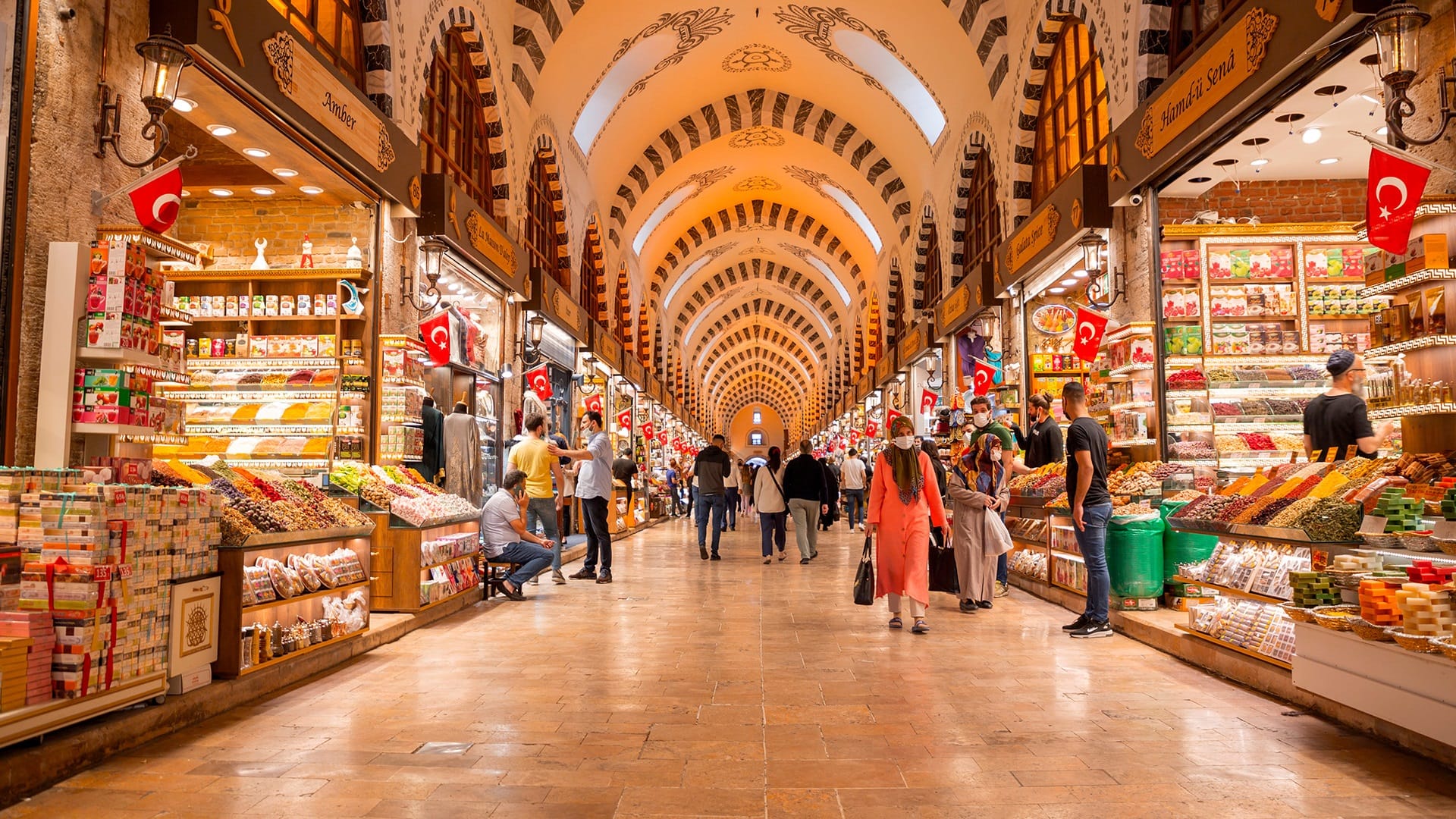 Spice Bazaar: Where Scents, Colors, and Stories Converge